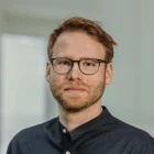 Meister Simon 2025 04 09 084333 exrc